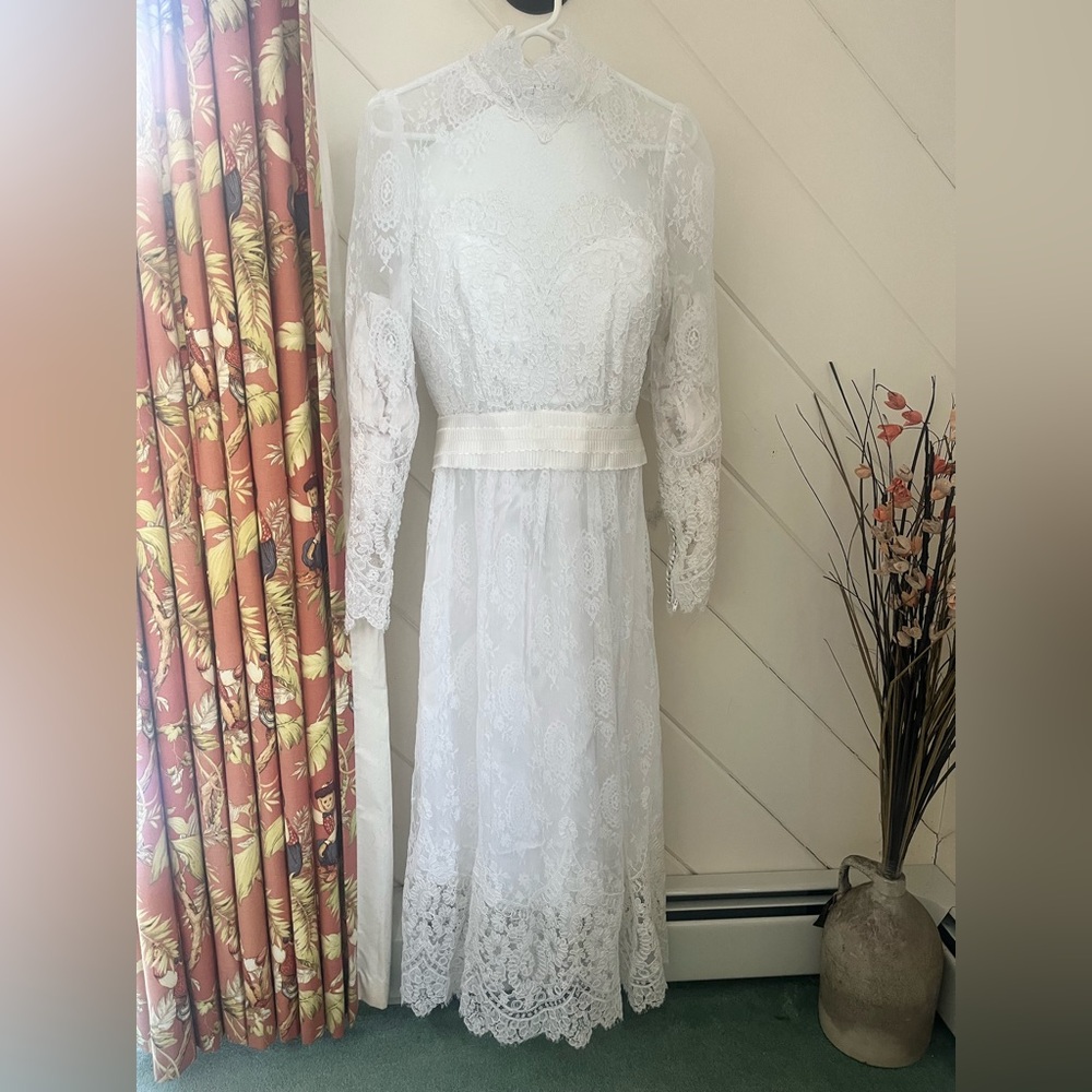 Priscilla of Boston vintage 1980’s lace wedding dress